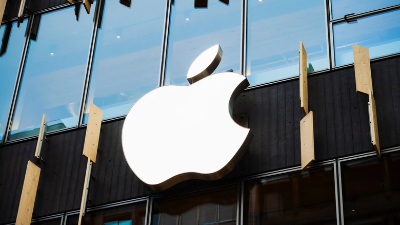 Судова тяганина Apple проти OpenAI: розширення масштабів справи